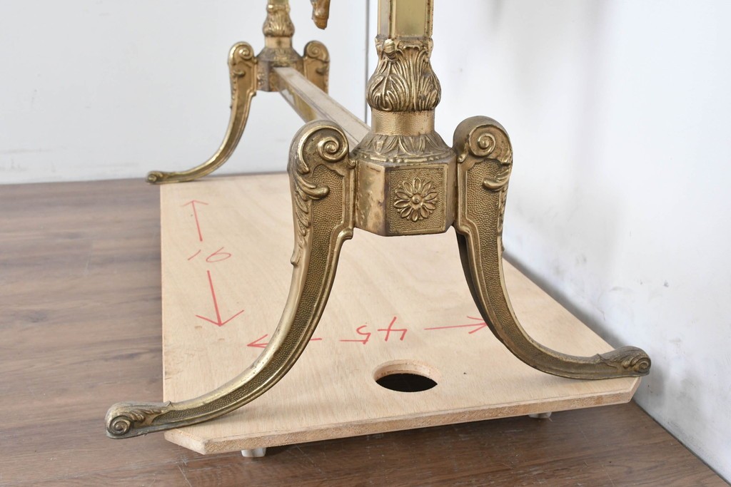 イタリアヴィンテージ　最高級　真鍮製　細部まで凝った造りが魅力的な特大スタンドミラー　(R-087131)