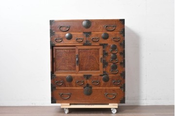 和製アンティーク　前面欅(ケヤキ)材　美しい杢目の帳場箪笥　(R-087136)