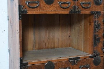 和製アンティーク　前面欅(ケヤキ)材　美しい杢目の帳場箪笥　(R-087136)