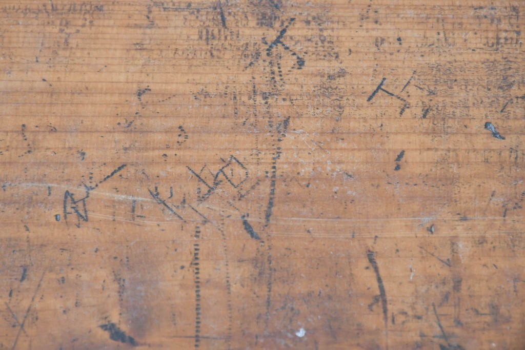 和製アンティーク　前面欅(ケヤキ)材　美しい杢目の帳場箪笥　(R-087136)