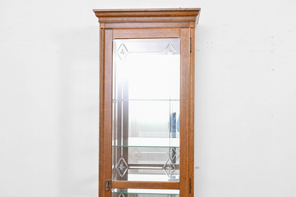 中古　美品　良品　三越家具(現カントリーハウス)　意匠ガラスが素敵なキュリオケース　(R-087139)