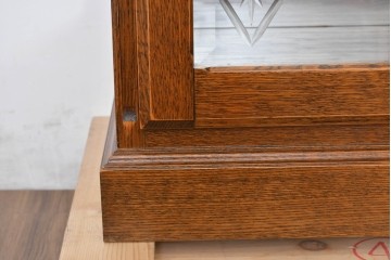 中古　美品　良品　三越家具(現カントリーハウス)　意匠ガラスが素敵なキュリオケース　(R-087139)