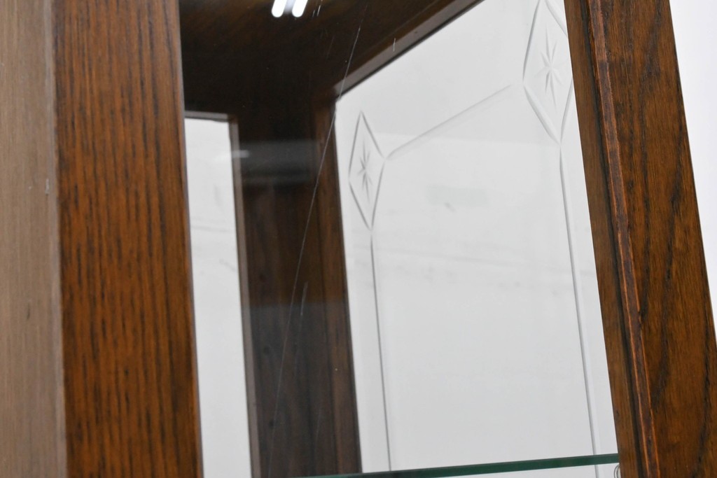中古　美品　良品　三越家具(現カントリーハウス)　意匠ガラスが素敵なキュリオケース　(R-087139)