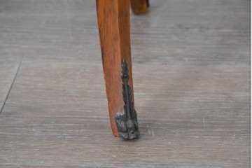 中古　美品　六本木アピス(APIS)取り扱い　イタリア最高級家具　MARCONI ARTE(マルコーニ アルテ)　すらりと伸びる脚が優美なサイドテーブル　定価約28万円　(R-087144)