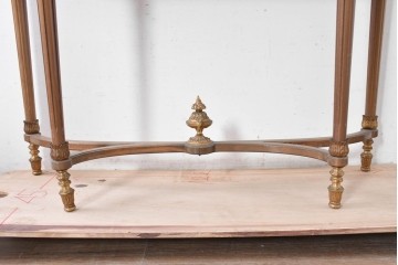 スペインヴィンテージ　高級輸入家具　六本木アピス(APIS)取り扱い　真鍮金具と磁器のメダリオンが華やかなコンソールテーブル　(R-087145)