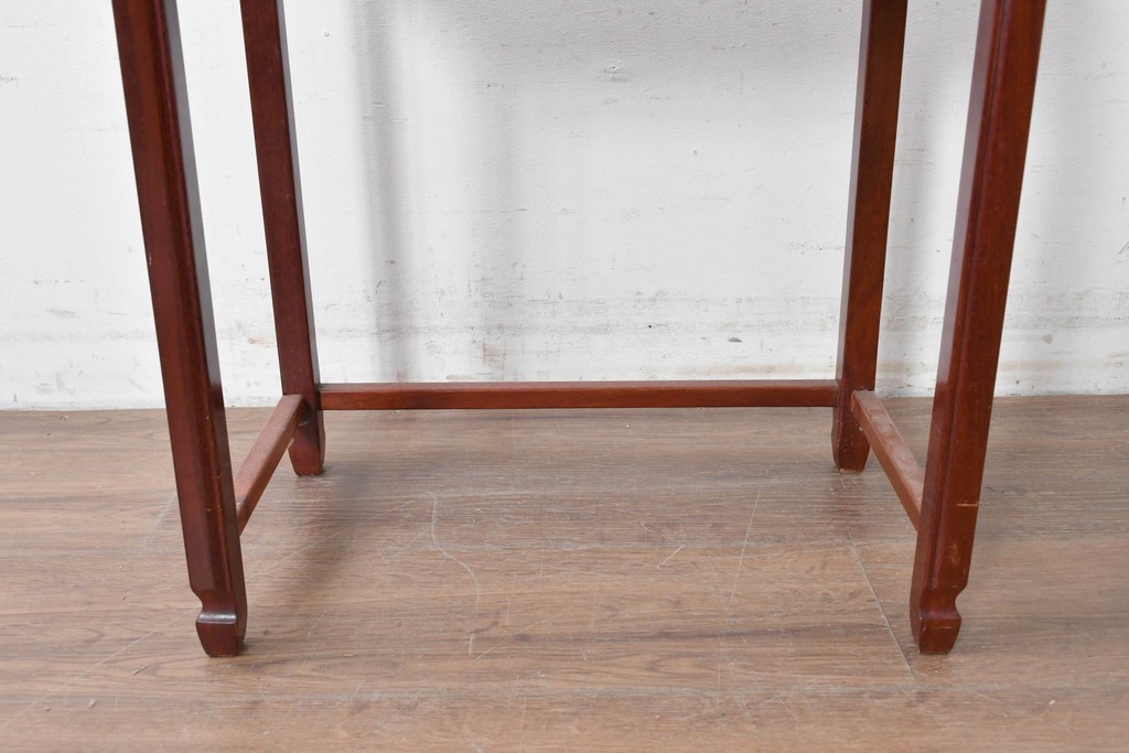 ヴィンテージ家具　民芸家具　花梨(カリン)材　螺鈿象嵌が目を引くサイドテーブル　(R-087148)