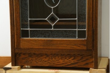 中古　美品　三越家具(現カントリーハウス)　Brugge(ブルージュ)　ステンドグラス入り扉が印象的なサイドキャビネット　(R-087150)
