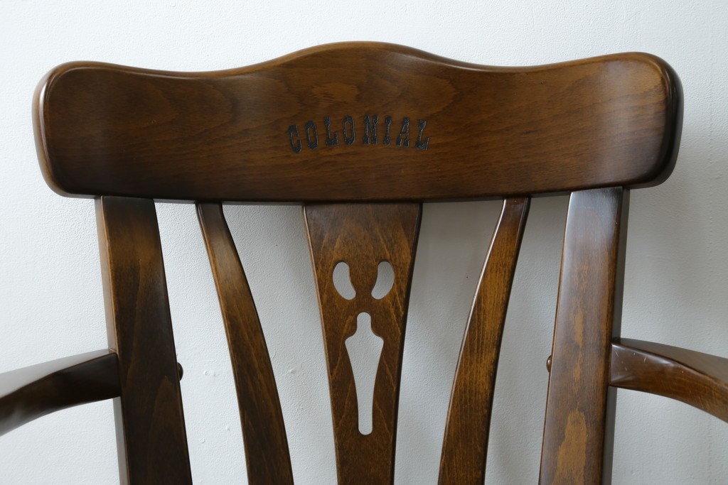 中古　美品　カリモク家具(karimoku)　コロニアルシリーズ　CC1834NK　回転式アームチェア2脚セット　定価(2脚合計)約13万円　(R-087186)