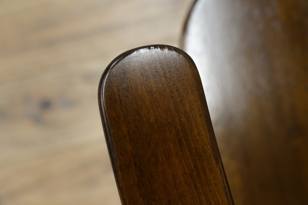 中古　美品　カリモク家具(karimoku)　コロニアルシリーズ　CC1834NK　回転式アームチェア2脚セット　定価(2脚合計)約13万円　(R-087186)