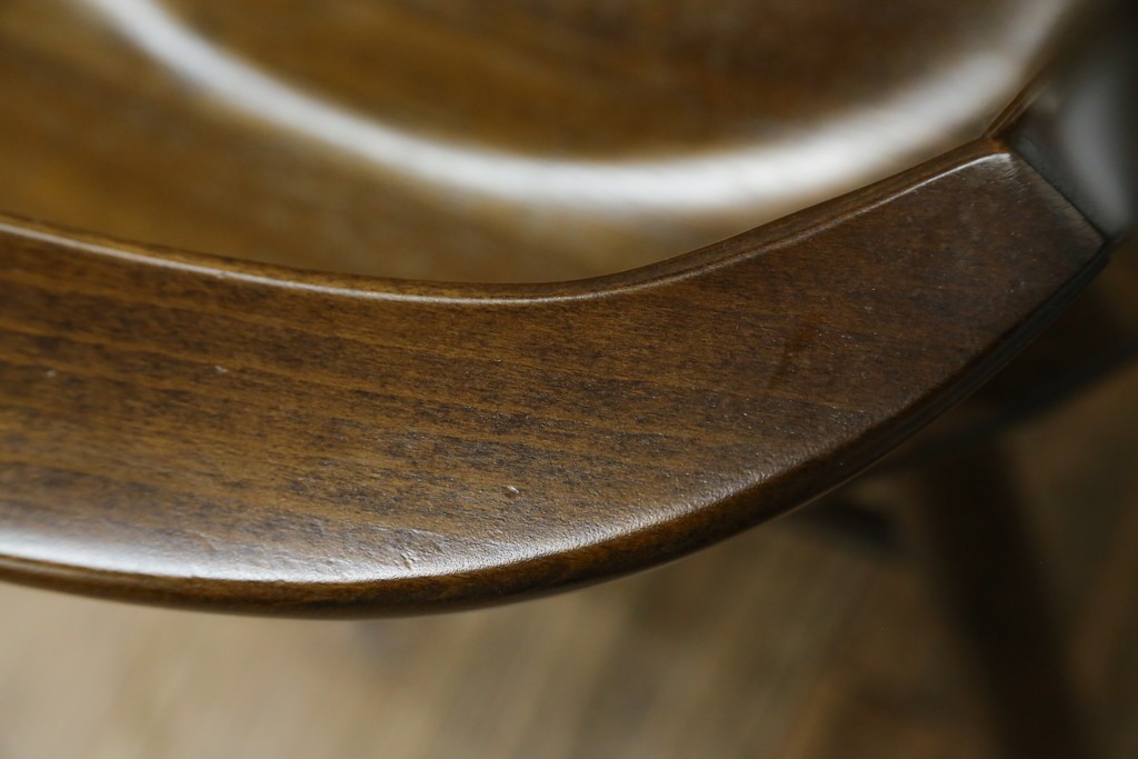 中古　美品　カリモク家具(karimoku)　コロニアルシリーズ　CC1834NK　回転式アームチェア2脚セット　定価(2脚合計)約13万円　(R-087186)