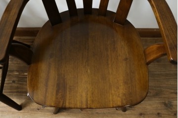 中古　美品　カリモク家具(karimoku)　コロニアルシリーズ　CC1834NK　回転式アームチェア2脚セット　定価(2脚合計)約13万円　(R-087186)