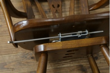 中古　美品　カリモク家具(karimoku)　コロニアルシリーズ　CC1834NK　回転式アームチェア2脚セット　定価(2脚合計)約13万円　(R-087186)