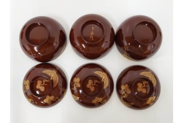 戦前　当時物　木製・輪島塗　蒔絵で描かれた鶴松図が優美なお椀5点セット　共箱付き　(R-087187)