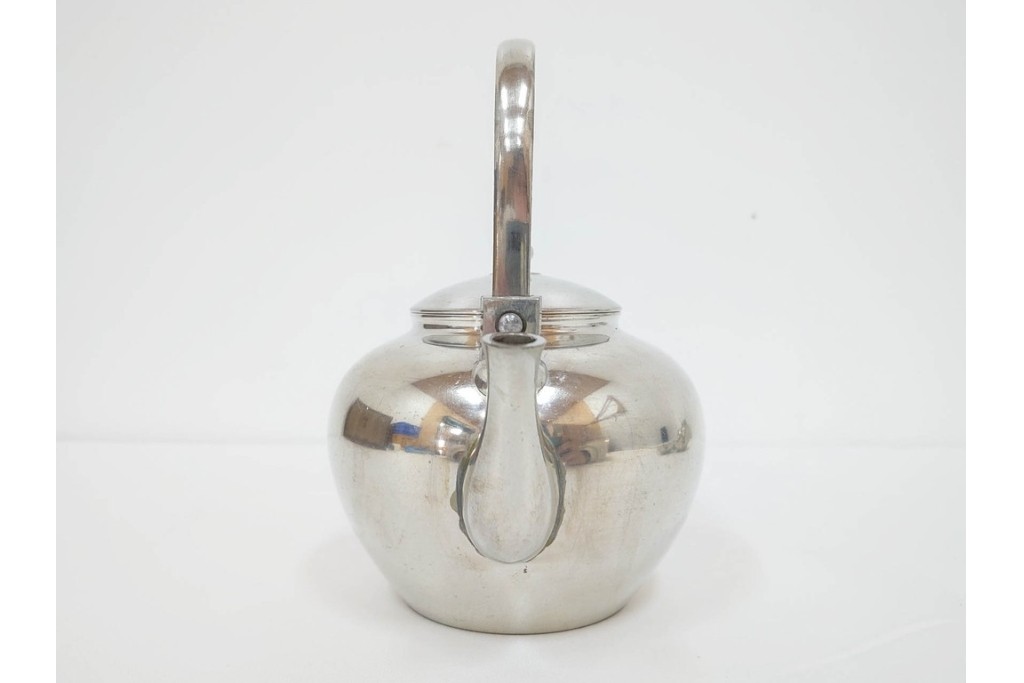 継山　本錫製　急須・茶壺・建水・茶托が揃う茶器セット　共箱付き　(R-087192)