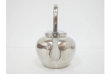 継山　本錫製　急須・茶壺・建水・茶托が揃う茶器セット　共箱付き　(R-087192)