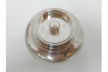 継山　本錫製　急須・茶壺・建水・茶托が揃う茶器セット　共箱付き　(R-087192)