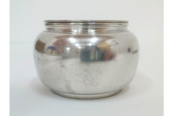 継山　本錫製　急須・茶壺・建水・茶托が揃う茶器セット　共箱付き　(R-087192)