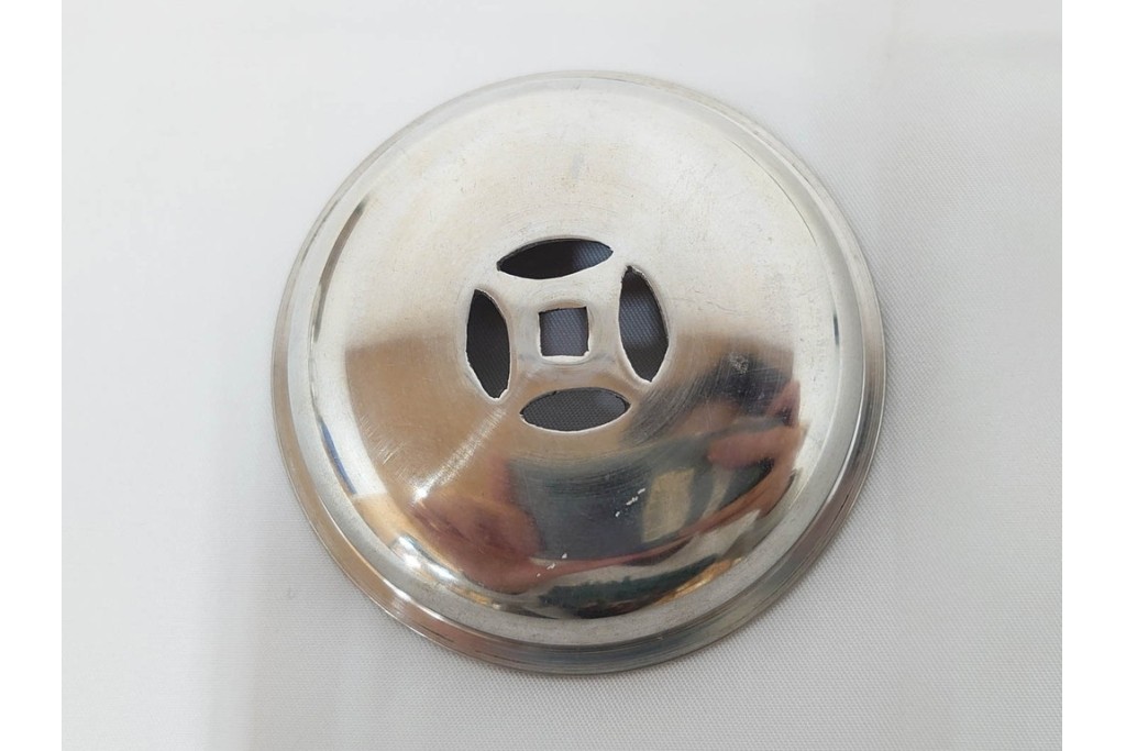 継山　本錫製　急須・茶壺・建水・茶托が揃う茶器セット　共箱付き　(R-087192)