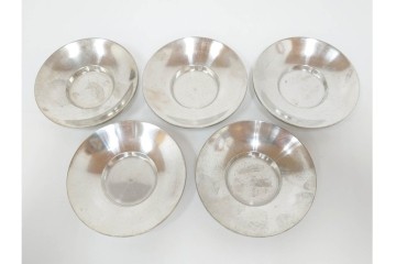 継山　本錫製　急須・茶壺・建水・茶托が揃う茶器セット　共箱付き　(R-087192)