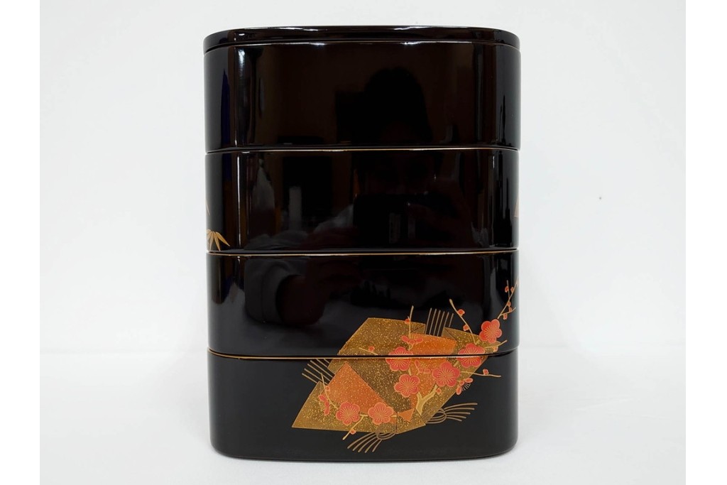 輪島塗　慶塚作　蒔絵　折鶴松竹梅文が上品な屠蘇器七ツ揃　共箱付き　(R-087193)