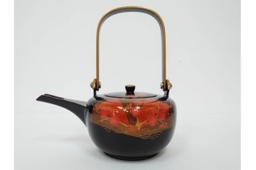 輪島塗　慶塚作　蒔絵　折鶴松竹梅文が上品な屠蘇器七ツ揃　共箱付き　(R-087193)