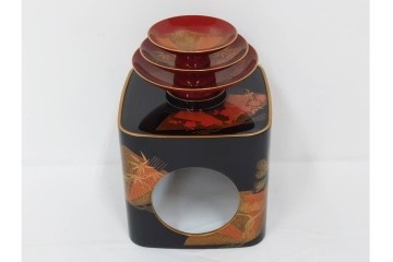 輪島塗　慶塚作　蒔絵　折鶴松竹梅文が上品な屠蘇器七ツ揃　共箱付き　(R-087193)