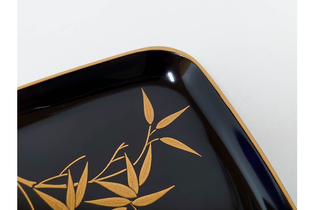 輪島塗　慶塚作　蒔絵　折鶴松竹梅文が上品な屠蘇器七ツ揃　共箱付き　(R-087193)