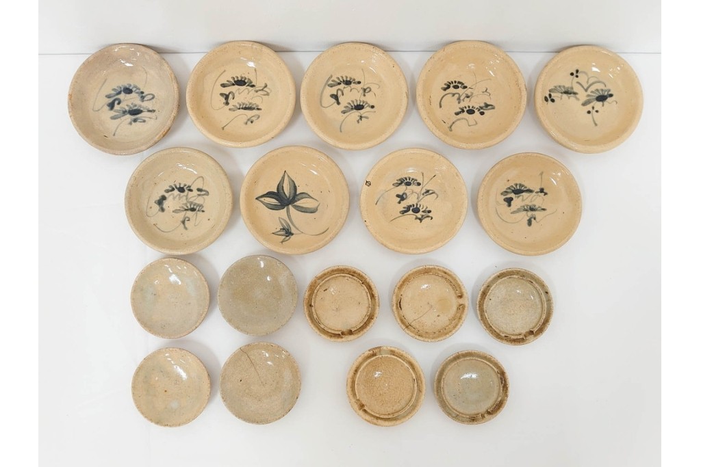 時代物　瀬戸焼　絵皿( 2.9寸)　豆皿(2.1寸)　灯明皿( 2.1寸)　和皿18点セット　(R-087194)