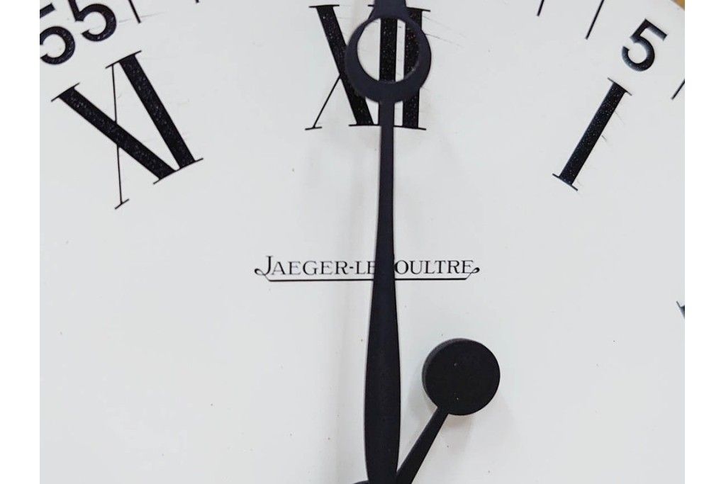 スイス　JAEGER-LECOULTRE(ジャガー・ルクルト)　ATMOS(アトモス)　格調高い佇まいの置時計　(R-087197)