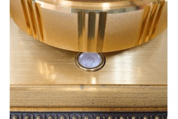 スイス　JAEGER-LECOULTRE(ジャガー・ルクルト)　ATMOS(アトモス)　格調高い佇まいの置時計　(R-087197)