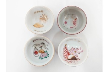 旧日本軍(陸軍・海軍)　征露凱旋記念・満州派遣凱旋記念・志那事変記念を含む軍盃42点セット　(R-087198)