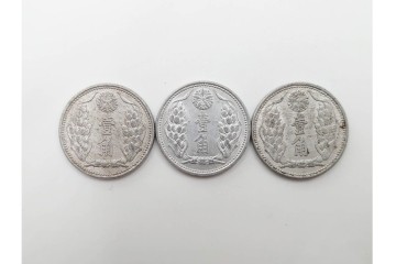 中国・韓国・満州　袁世凱(えんせいがい)の硬貨などを含む古銭74点セット　(R-087199)