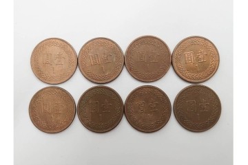 中国・韓国・満州　袁世凱(えんせいがい)の硬貨などを含む古銭74点セット　(R-087199)