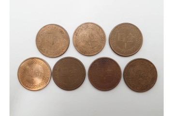 中国・韓国・満州　袁世凱(えんせいがい)の硬貨などを含む古銭74点セット　(R-087199)