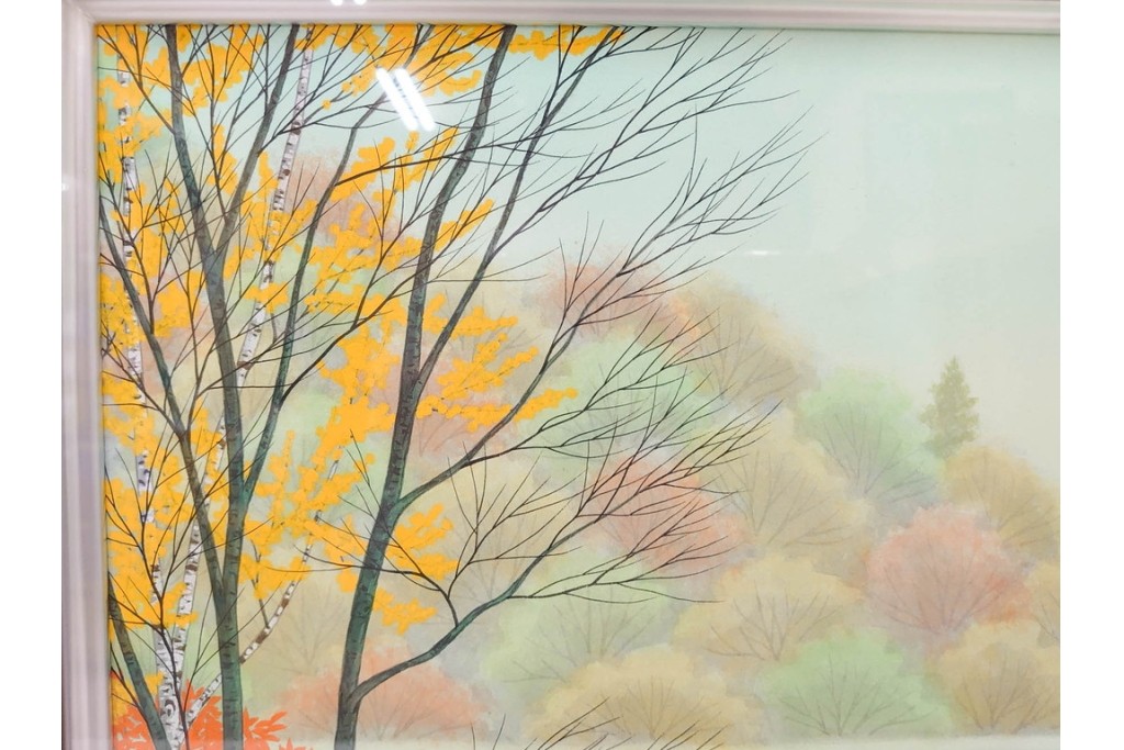 真作　中村宗弘作　日本画　「秋湖」　湖面に映る紅葉が美しい絵画　外箱付き　(R-087209)