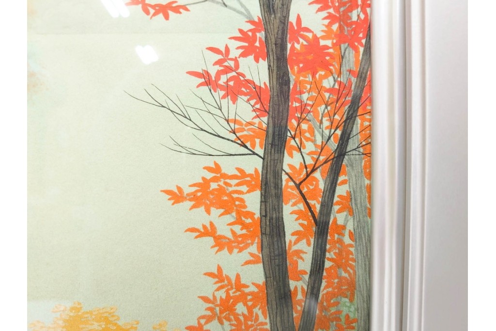 真作　中村宗弘作　日本画　「秋湖」　湖面に映る紅葉が美しい絵画　外箱付き　(R-087209)