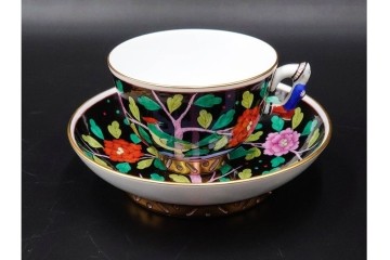 ハンガリー　ヘレンド(HEREND)　マカオシリーズ　シノワズリ　マンダリンの意匠が印象的なカップ&ソーサー　(R-087214)