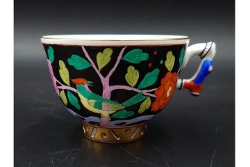 ハンガリー　ヘレンド(HEREND)　マカオシリーズ　シノワズリ　マンダリンの意匠が印象的なカップ&ソーサー　(R-087214)