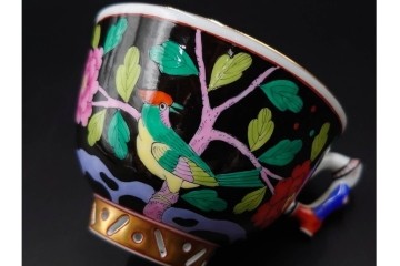 ハンガリー　ヘレンド(HEREND)　マカオシリーズ　シノワズリ　マンダリンの意匠が印象的なカップ&ソーサー　(R-087214)