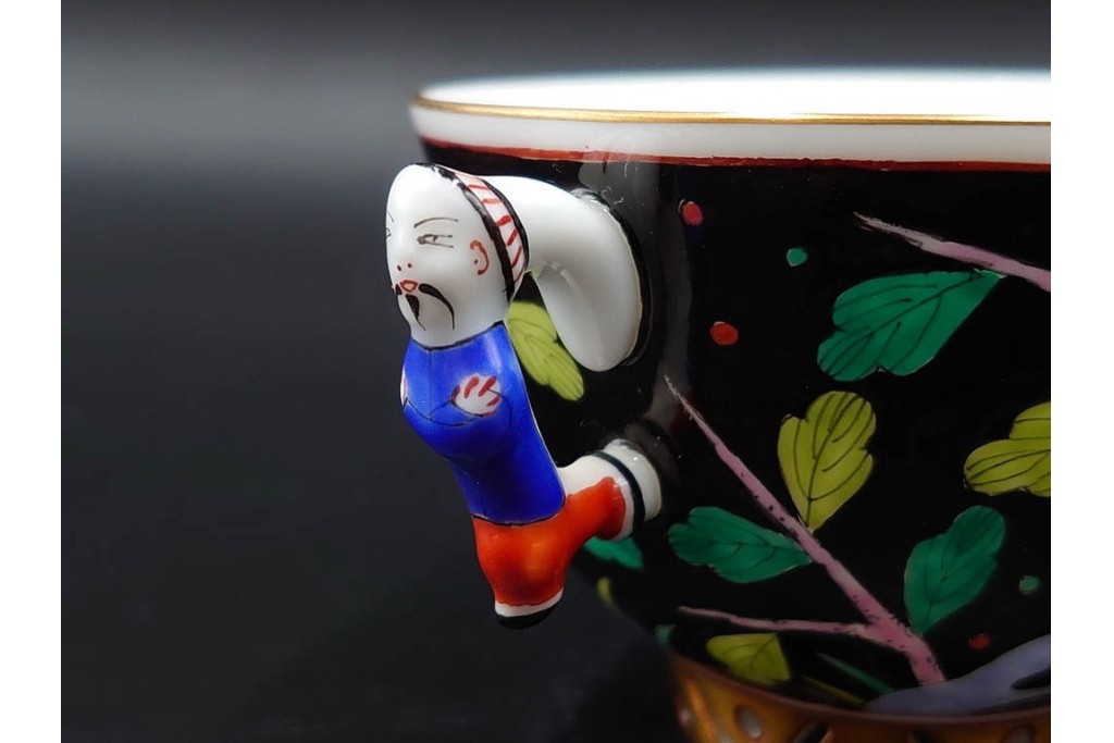 ハンガリー　ヘレンド(HEREND)　マカオシリーズ　シノワズリ　マンダリンの意匠が印象的なカップ&ソーサー　(R-087214)