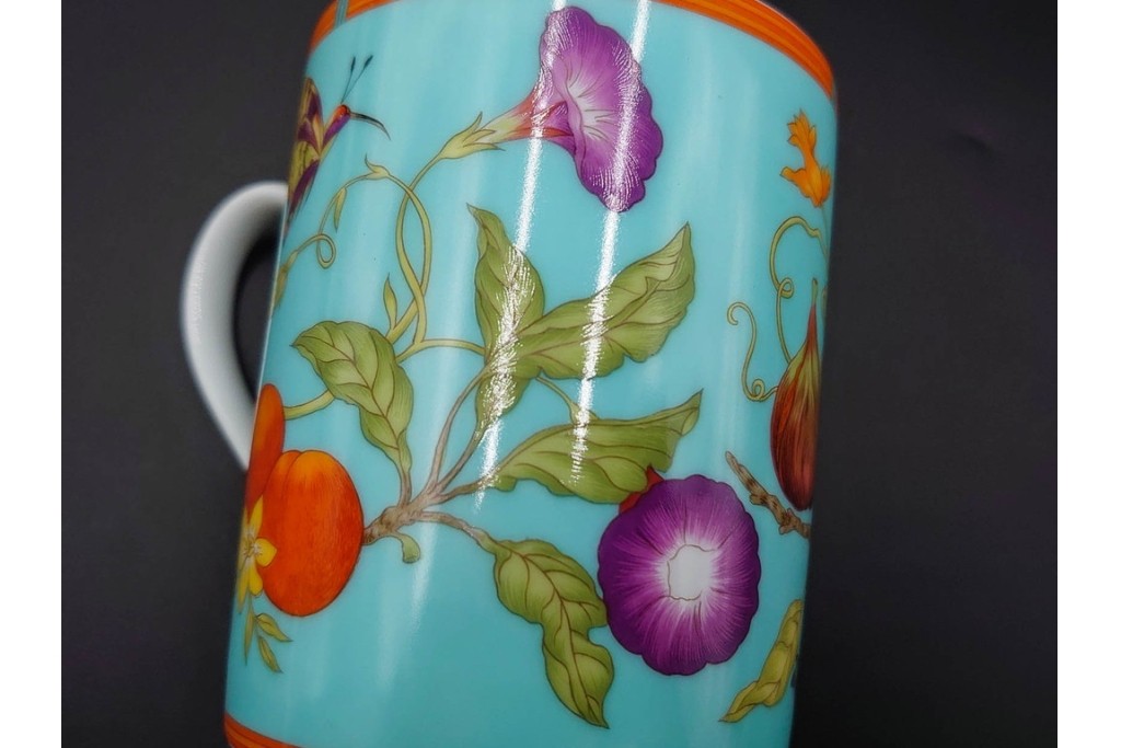 フランス　HERMES(エルメス)　シエスタアイランドシリーズ　彩り豊かな意匠が美しいマグカップ&プレート　(R-087215)