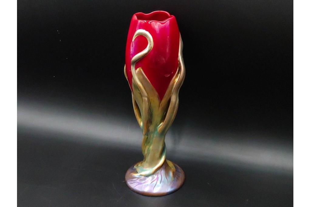 ハンガリー　Zsolnay(ジョルナイ)　エオシン釉?　高さ約28cm　チューリップの意匠が印象的な花瓶　(R-087216)