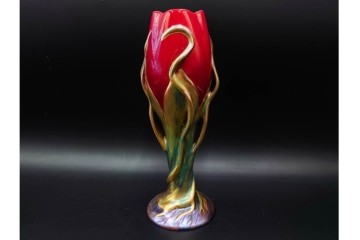 ハンガリー　Zsolnay(ジョルナイ)　エオシン釉?　高さ約28cm　チューリップの意匠が印象的な花瓶　(R-087216)