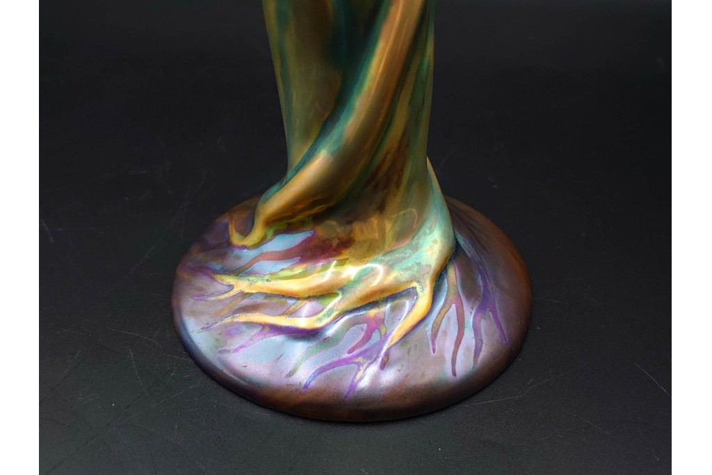 ハンガリー　Zsolnay(ジョルナイ)　エオシン釉?　高さ約28cm　チューリップの意匠が印象的な花瓶　(R-087216)