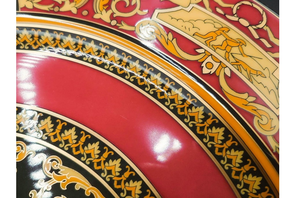 イタリア　VERSACE(ヴェルサーチェ)　Rosenthal(ローゼンタール)　メデューサモチーフのカップ&ソーサー(ロー)・プレートセット　(R-087217)