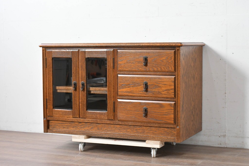 中古　美品　希少な廃番品　三越家具(現カントリーハウス)　Brugge(ブルージュ)　落ち着いたデザインのテレビボード　(R-087224)