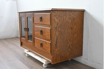 中古　美品　希少な廃番品　三越家具(現カントリーハウス)　Brugge(ブルージュ)　落ち着いたデザインのテレビボード　(R-087224)