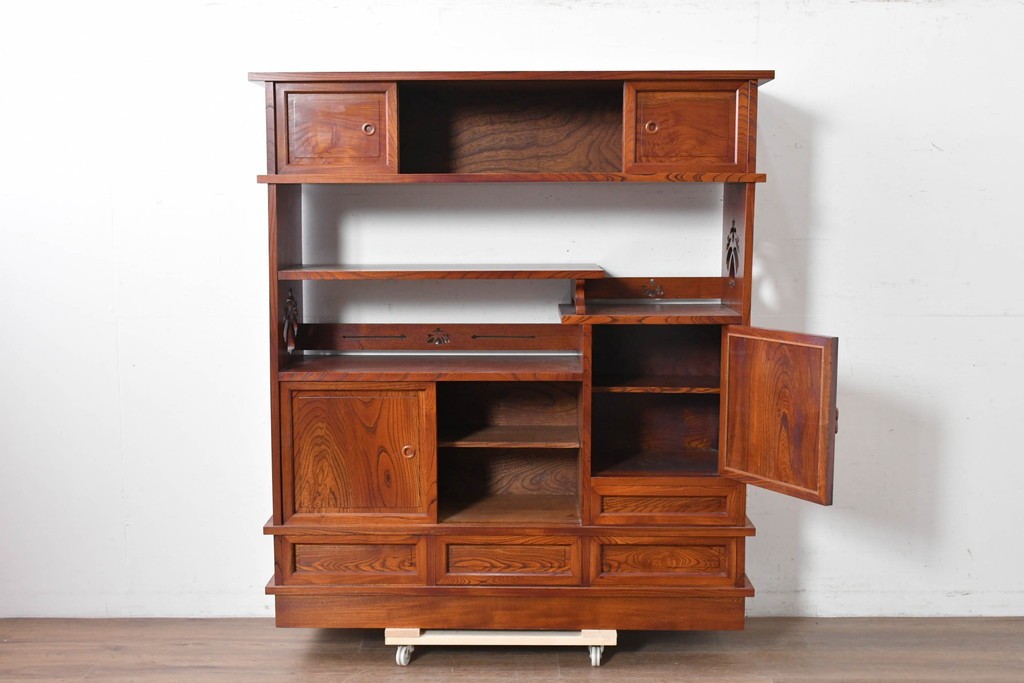 中古　美品　松本伝統指物工芸家具「穂高」　高級感漂う重厚なつくりの茶棚　定価約100万円以上　(R-087225)