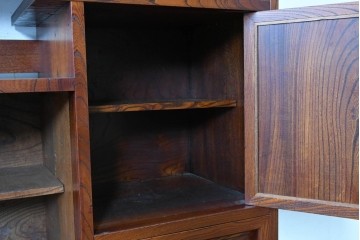 中古　美品　松本伝統指物工芸家具「穂高」　高級感漂う重厚なつくりの茶棚　定価約100万円以上　(R-087225)