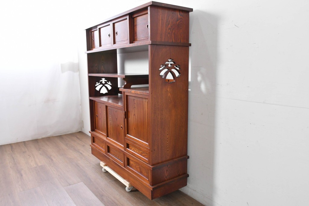 中古　美品　松本伝統指物工芸家具「穂高」　高級感漂う重厚なつくりの茶棚　定価約100万円以上　(R-087225)